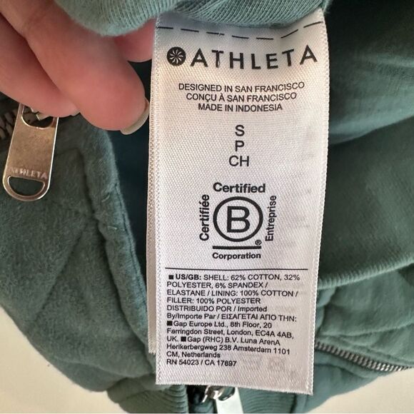 Athleta Retro Plush Quilted Oversized Bomber Jacket in Deep Ocean Teal Size S - Picture 9 of 9